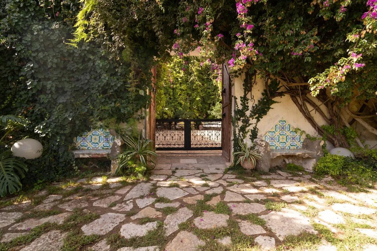 Tenuta Donna Vittoria - Edera Trapani